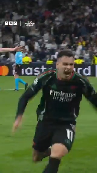 The icing on the cake! 🧁 Enjoy, Arsenal fans! #BBCFootball #UCL