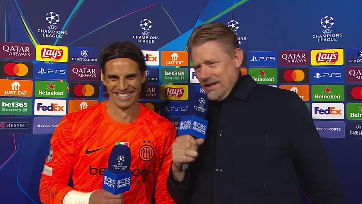 "Everything is open." Yann Sommer talks to Peter Schmeichel about Inter's chances against Barcelona in the semifinal 👇
