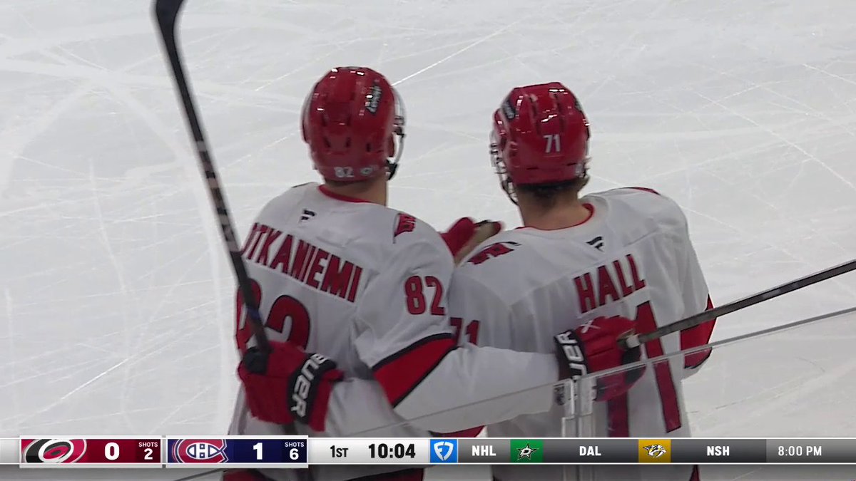 Taylor Hall answers right back for the x - Carolina Hurricanes! 🌀 📺: Sportsnet or stream on Sportsnet+ ➡️