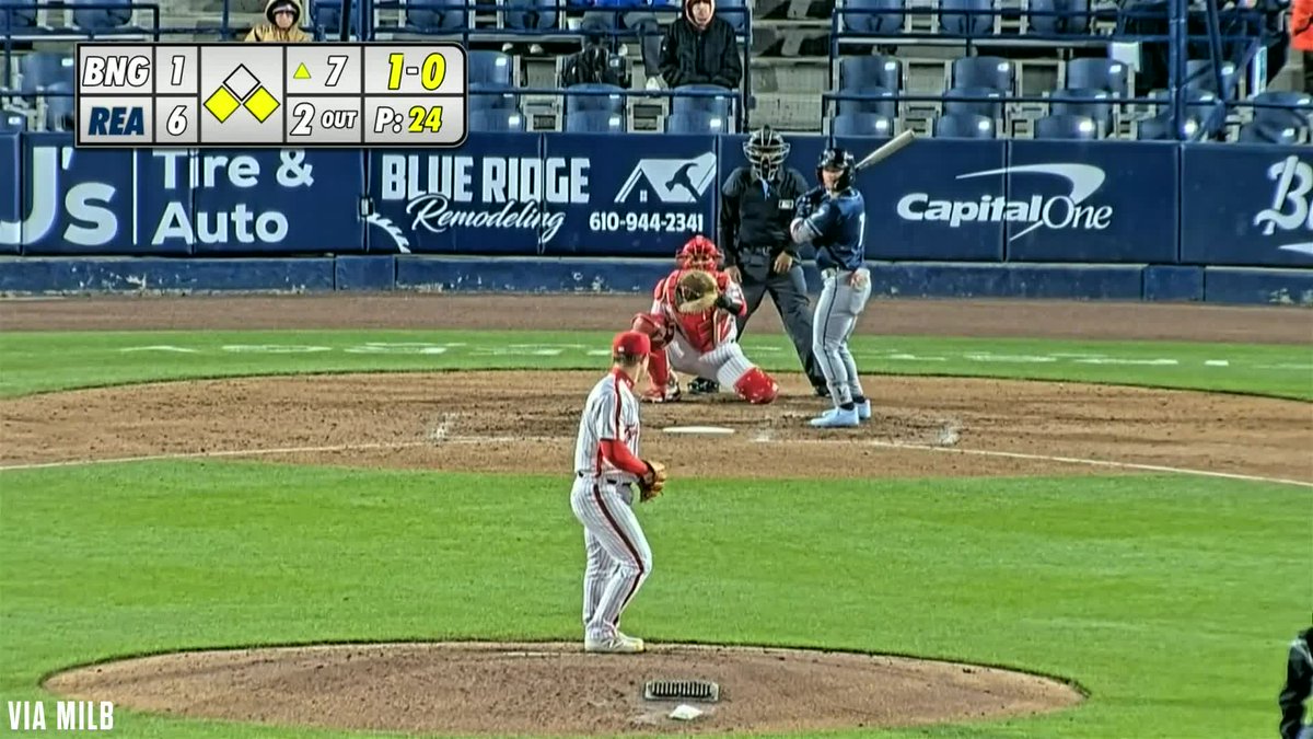 An RBI double for Jett Williams!