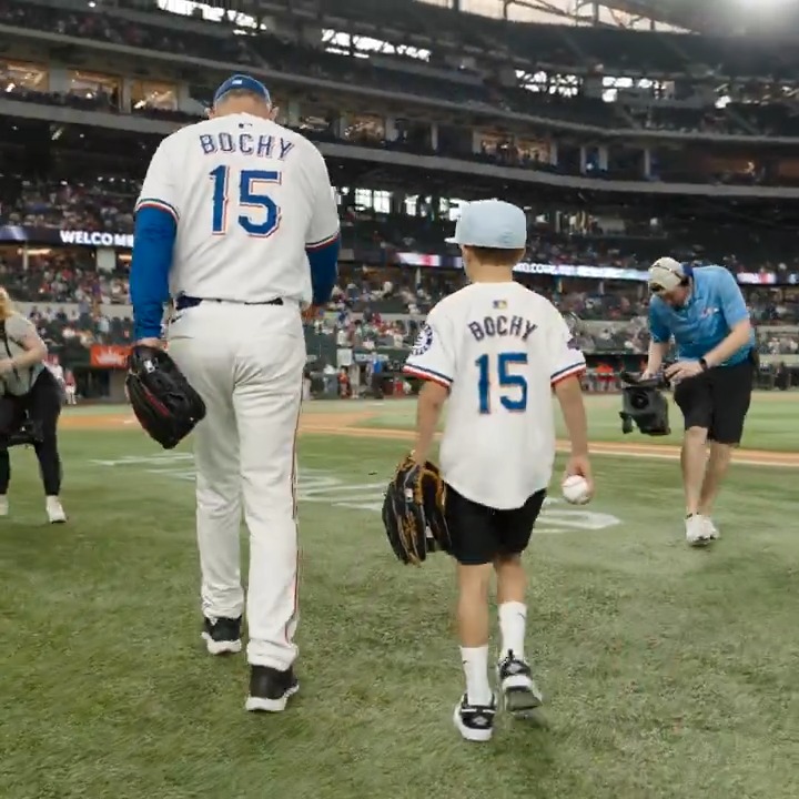 Surprising your grandpa by throwing out the first pitch on his 70th birthday? Priceless 🥹