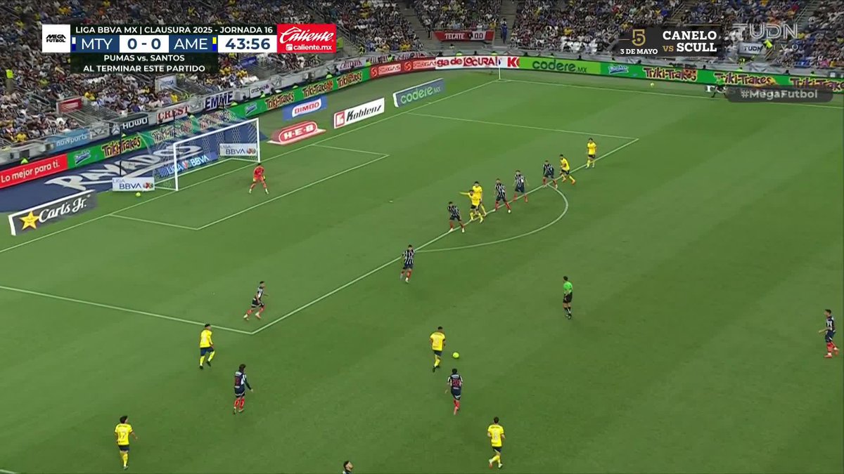 ¡Una jugada muy polémica! Se había marcado penal pero el VAR señala fuera de juego #MegaFutbol