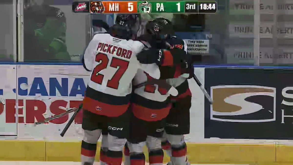GAVIN MCKENNA MICHIGAN GOAL 🤯 WHAT CAN'T THIS KID DO? (🎥: Western Hockey League)