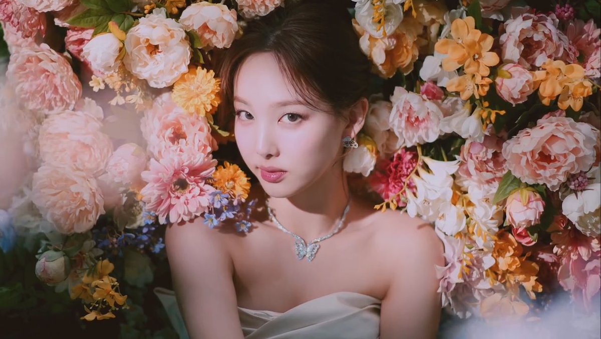 NAYEON FOR UBS GOLD
