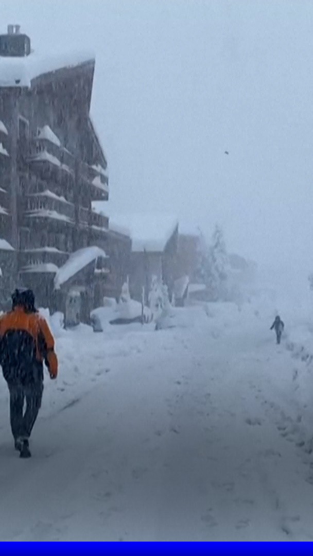 ❄️ Un réveil sous plus d'un mètre de neige dans les Alpes 🟠 Le département de la Savoie est placé en vigilance orange