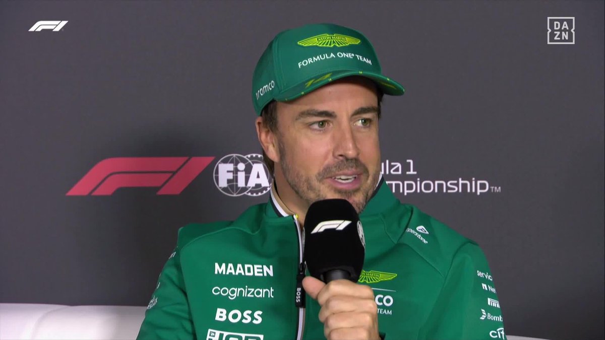 🗣️”Es su decisión y si ha decidido solo trabajar para el coche de 2026, lo apoyo por completo” ¿Debería Adrian Newey analizar los fallos del AMR25? Fernando Alonso lo tiene claro 🔗 #BoxBox