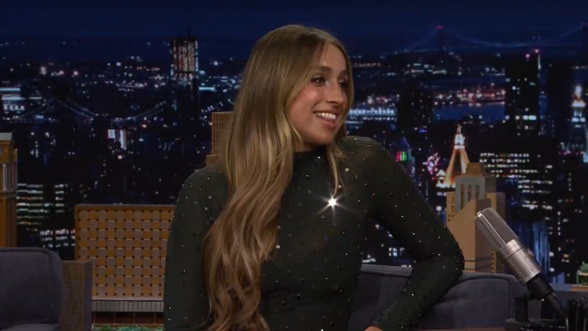 .Tate McRae is in her arena era ✨ #FallonTonight #TateOnFallon