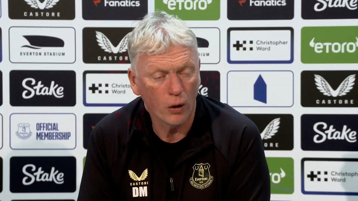 "Looks a bad signing if you ask me!" 😂 Everton manager David Moyes reacted to Virgil Van Dijk's new contract at Liverpool 🔴