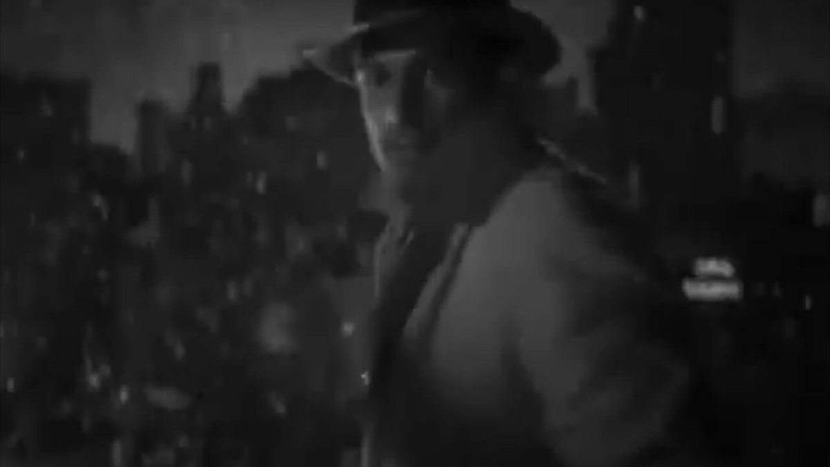 Remembering that Barbara Stanwyck's best takes were always her first so Frank Capra would make his entire cast do extensive rehearsal for her. And that a scene like this was just the first take is mind boggling. First take queen.