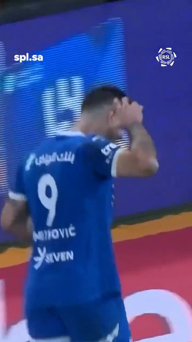 ميتروفيتش يكافئ تمريرة نيفيز بإنهاء مثالي ✅ #دوري_روشن_السعودي | #الهلال_الخليج