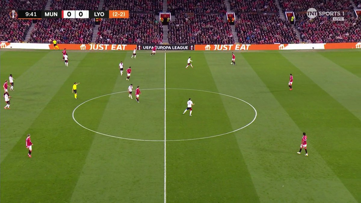 The perfect start for Man United 🤩 Fernandes and Garnacho link-up to find Ugarte with space in the area 👏 📺 TNT Sports &amp; discovery+ UK