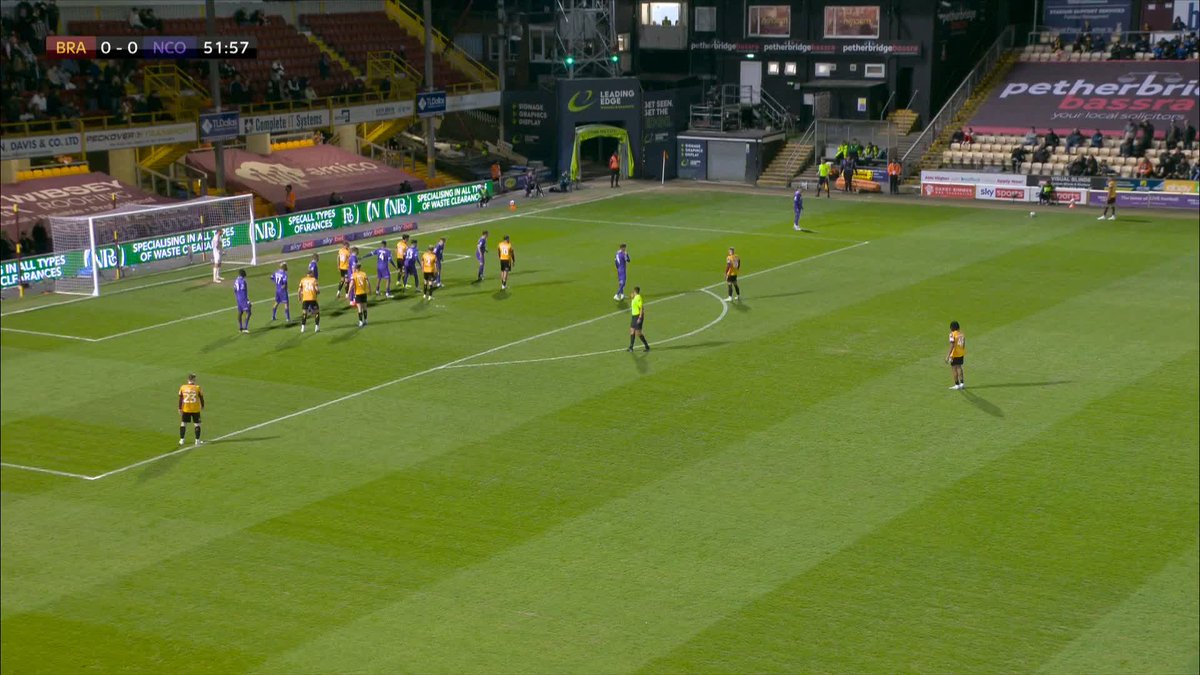Bradford take the lead against Notts County thanks to a Ciaran Kelly header 💥🟠