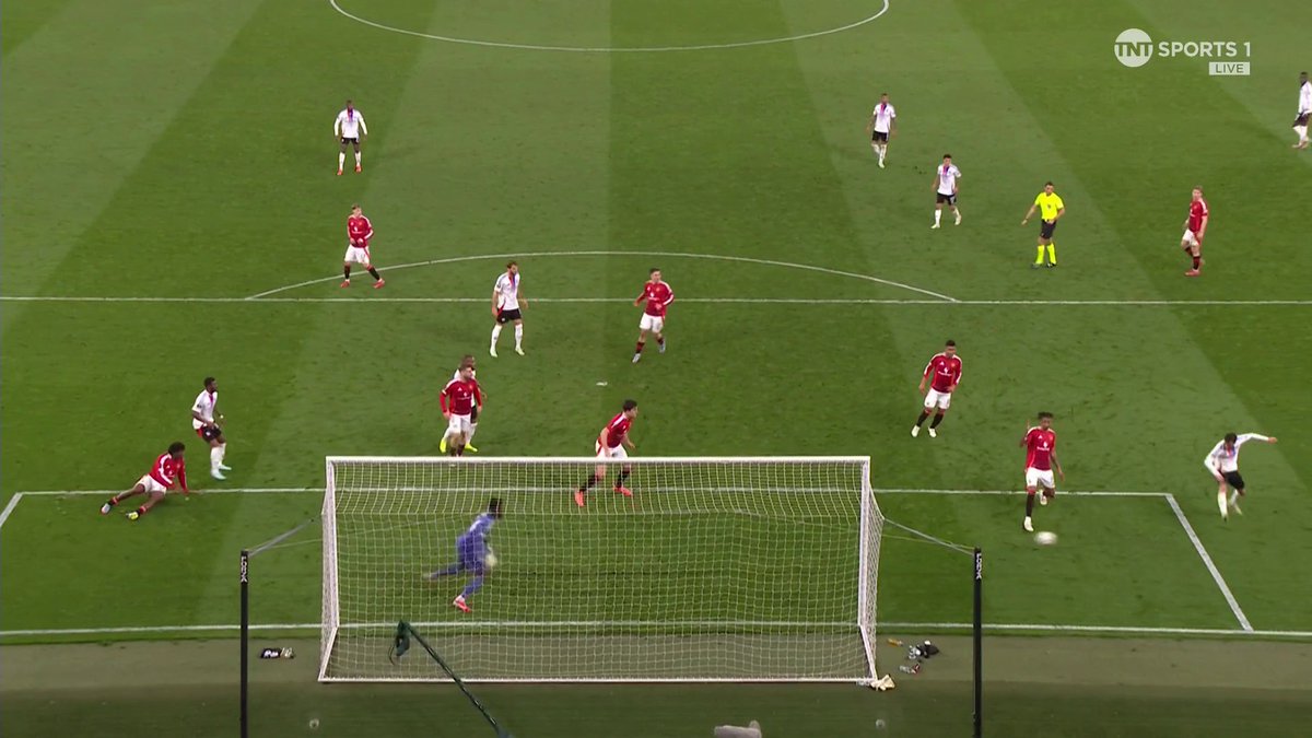 WHAT IS HAPPENING!? 🤯 Man United concede two goals in five minutes and the tie is now level on aggregate! 📺 TNT Sports &amp; discovery+ UK