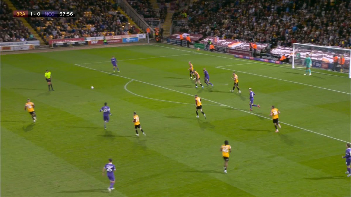 Notts County are level thanks to an OUTRAGEOUS goal from David McGoldrick 😳🔥