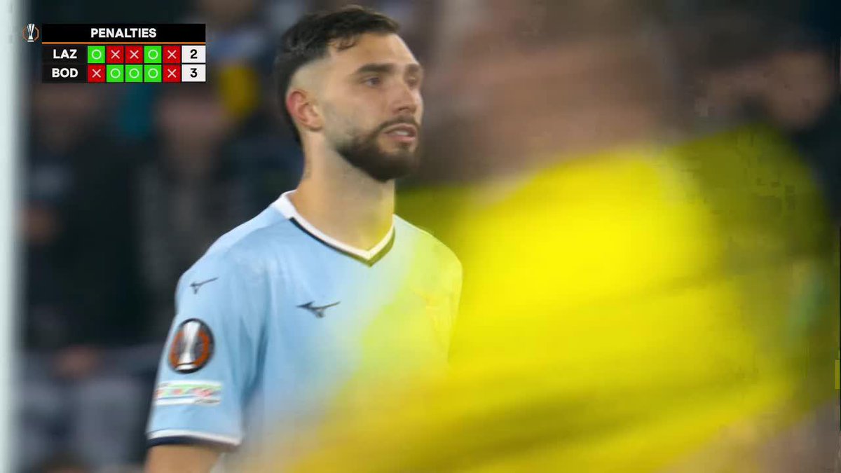 PERO MIRA COMO PATEA CASTELLANOS PASO EL BODO, el padre de los equipos Della Capitale Italiana