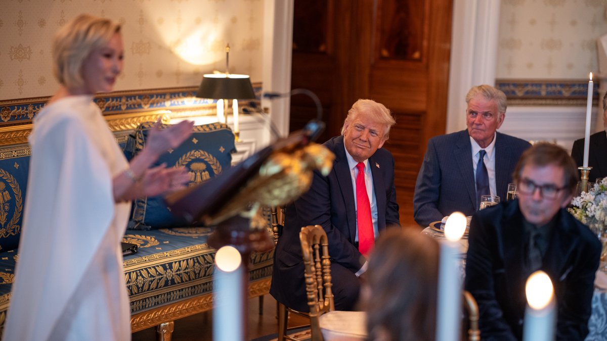 A powerful evening at the White House Easter Prayer Dinner. ✝️ Paula White-Cain Franklin Graham Jentezen Franklin Charles Billingsley