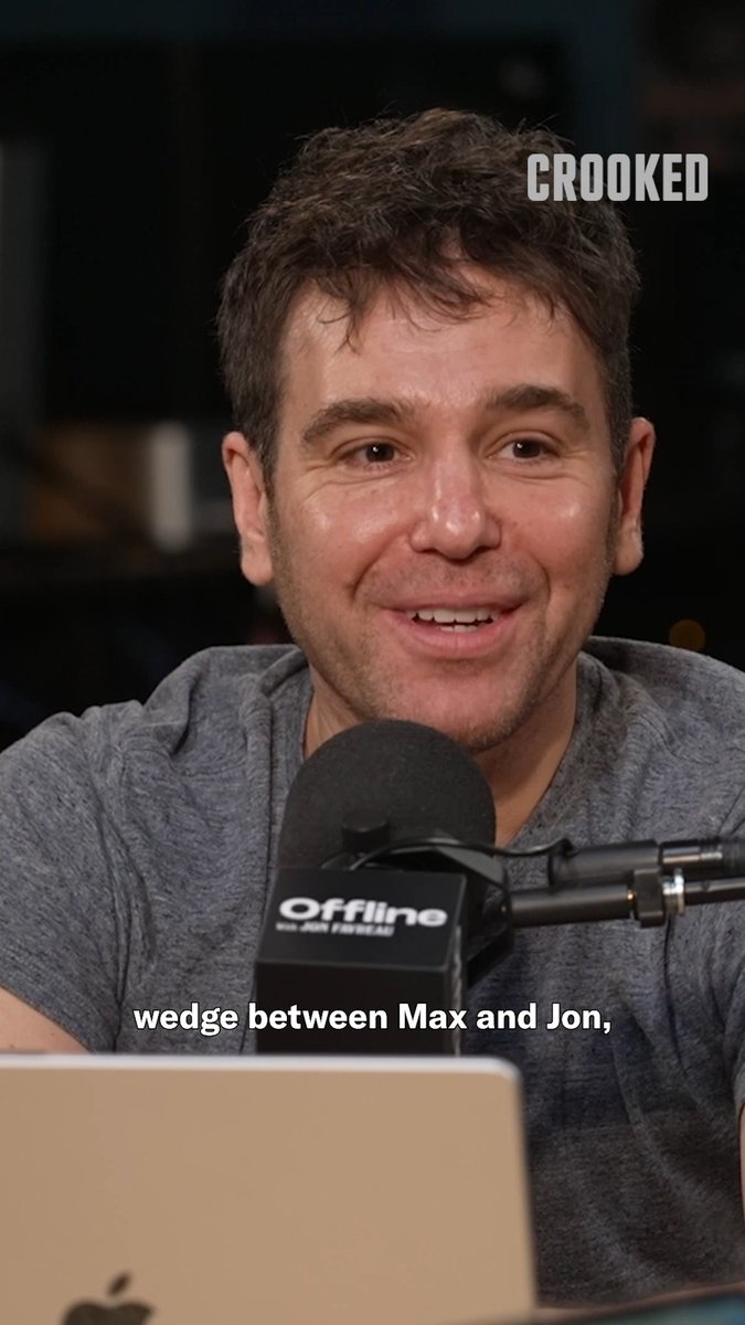 Lovett teamed up with ChatGPT to sow interpersonal chaos between Jon and Max.