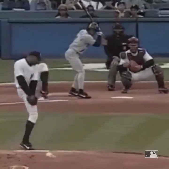 There's so many different ways to throw a baseball ⚾