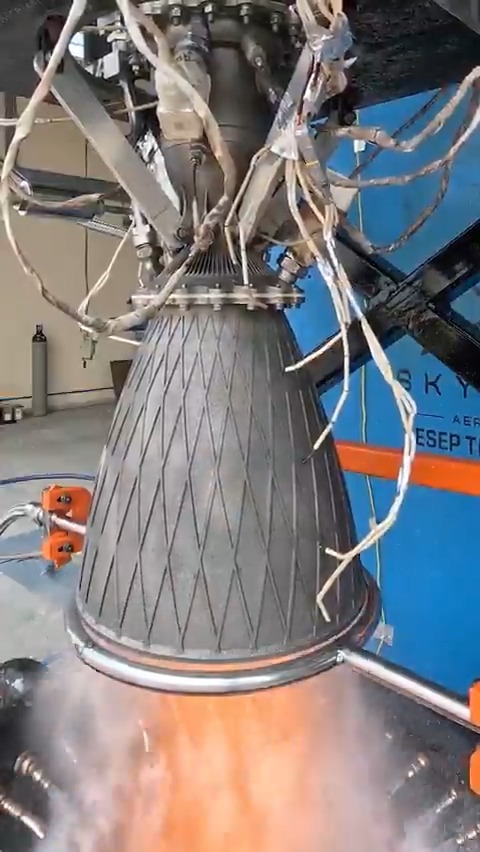 Hot engines, cool engineering! 🔥 Our engineers gave Raman-2 a vacuum nozzle and let it breathe fire for 200 seconds straight. But extended nozzles meant for vacuum don't perform the best on test stands on Earth. They experience flow separation. But the team used a clever hack: water injection to fill those separation zones, letting us test at full area ratio right here on Earth. They got data, and we got fiery footage. ✨