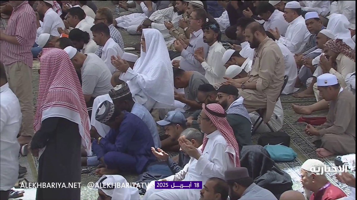 خطيب المسجد النبوي الشيخ عبد الله البعيجان: اللهم وفق خادم الحرمين الشريفين الملك سلمان وألبسه ثوب الصحة والعافية ووفق ولي العهد الأمير محمد بن سلمان #الإخبارية