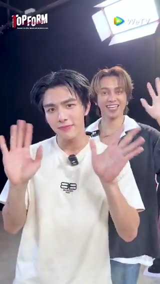 มาร่วมกิจกรรมและมาเจอกันที่งาน #WeTVVIPxTopFormLIVE กันเยอะๆน้าาา 🗓 วันเสาร์ที่ 27 เมษายน 2568 ⏰ เวลา: 15:00 – 17:30 น. 📍สถานที่: UNION MALL ชั้น 5, UNION CO-EVENT STUDIO ------------------------------------------ ร่วมสนุก 2 กิจกรรมพิเศษ ✨ 💌 กิจกรรม Send Love ลุ้น VIP seat 🎁 ซื้อ WeTV VIP 3 เดือน ลุ้นของรางวัลเพียบ! ------------------------------------------ ✨ ร่วมกิจกรรม: 📣 ประกาศผล: 23 เม.ย. 68 ทาง Facebook & X : WeTV Thailand #WeTVth #WeTVซีรีส์วาย #WeTVOriginal #TopFormTheSeries #กอดกันมั้ยนายตัวท็อป #桜日梯子 #Tailai บอ อู มอ บูมบูม🐋✨ Smart Chisanupong