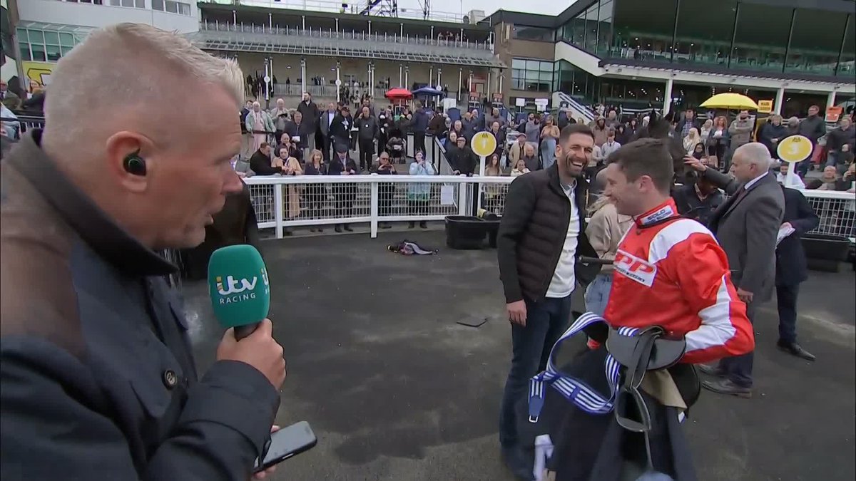 "I actually wanted to ride Humam." 👀 #ITVRacing | Newcastle Racecourse | Oisín Murphy | Matt Chapman