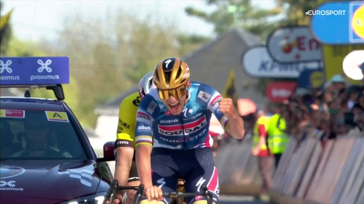 🏆 𝐑𝐄𝐌𝐂𝐎𝐌𝐄𝐁𝐀𝐂𝐊 🏆 Victoria de Remco Evenepoel ante Wout Van Aert en De Brabantse Pijl ¡Imposible mejor regreso para el doble campeón olímpico tras 189 días! #LaCasaDelCiclismo