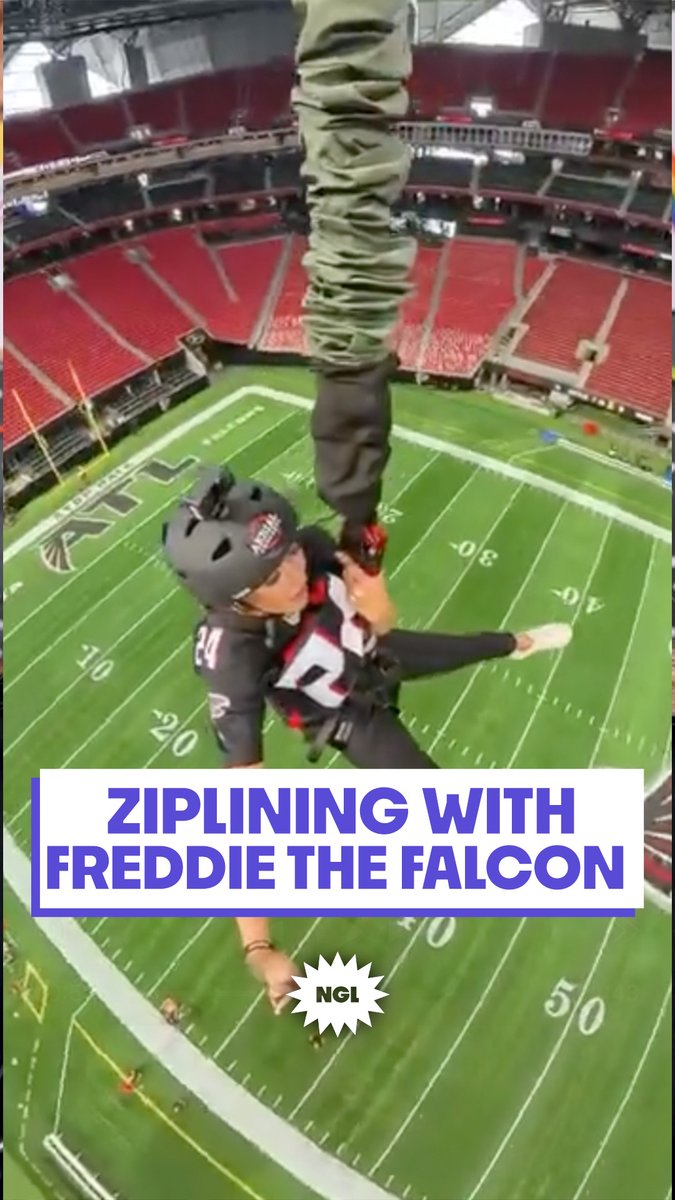 Hey, Army Golden Knights, Kylie and Kaylee Hartung have an idea for you! COVERGIRL