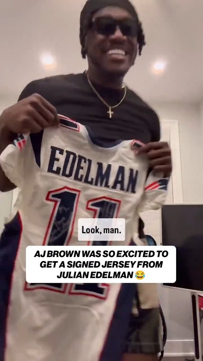 😂👏 AJ BROWN keeps adding to his collection! Julian Edelman (via AJ Brown/IG)