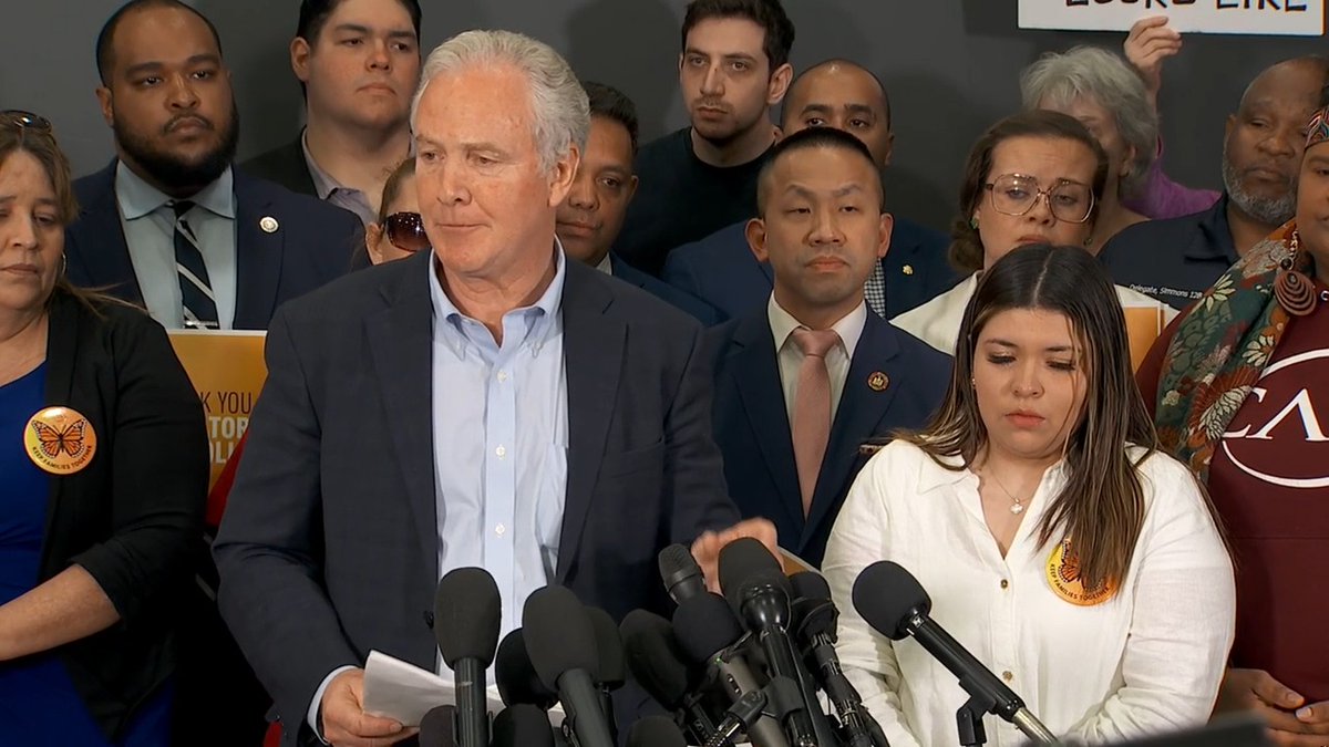 HAPPENING NOW: Maryland Sen. Chris Van Hollen, holds a press conference on his visit to El Salvador after meeting with wrongly deported man, Kilmar Abrego Garcia. "His conversation with me was the first communication he had with anybody outside a prison since he was abducted."