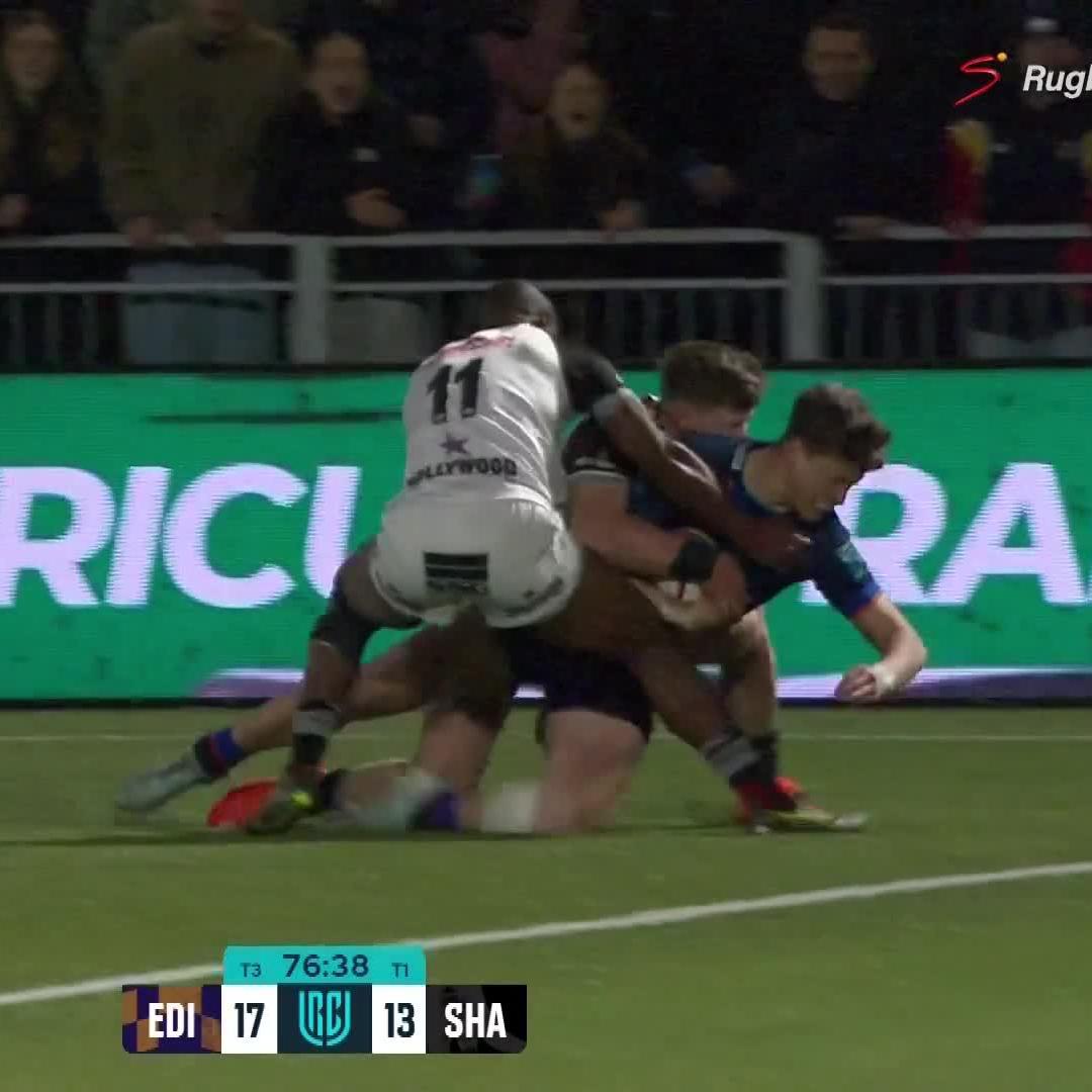 Ethan Hooker - take a bow 😲👏 How has he made this tackle? 🤯 #SSRugby | #VURC