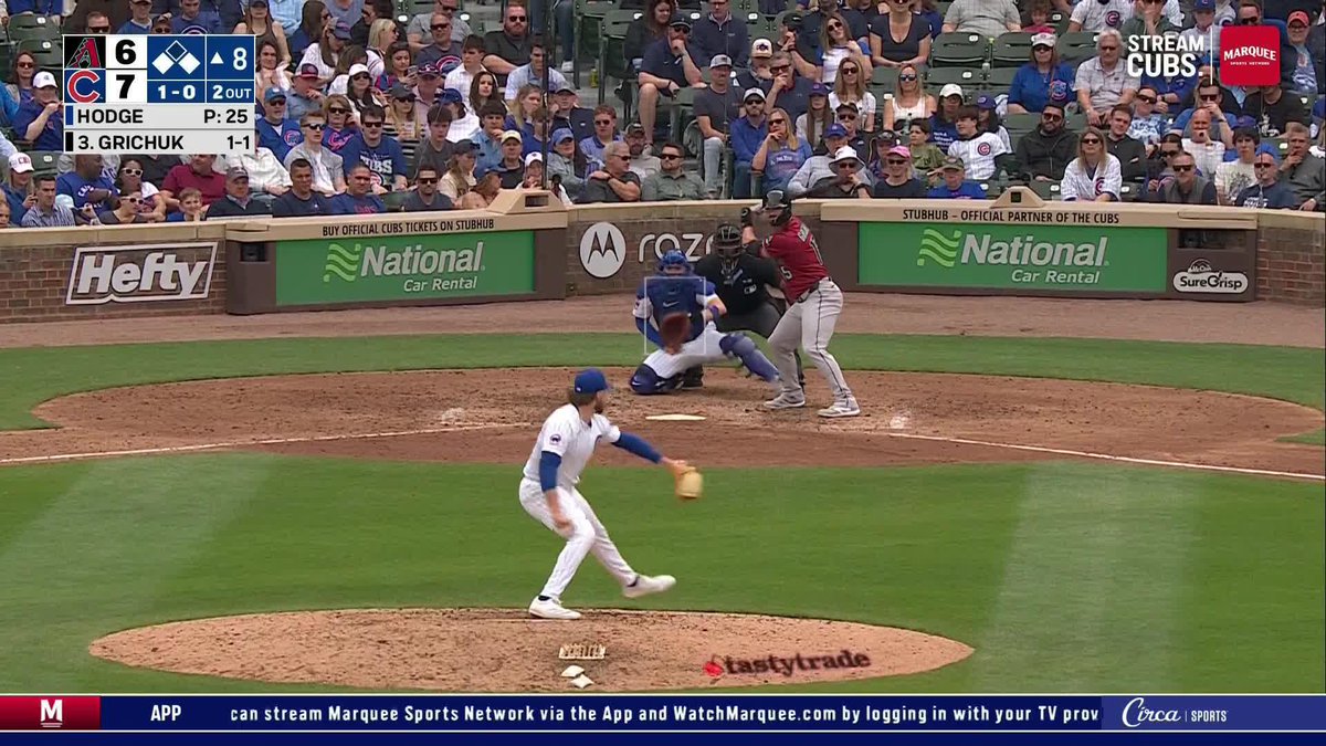 The ball gets under Gage Workman's glove, and the Diamondbacks have the lead. The Cubs were up 7-1 entering the inning.