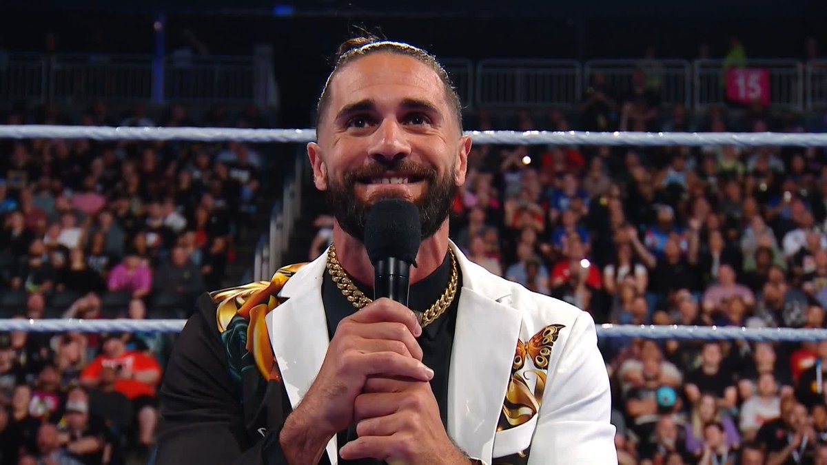 Okay, @wwerollins.. we see you channeling your inner player/coach 👀 #SmackDown