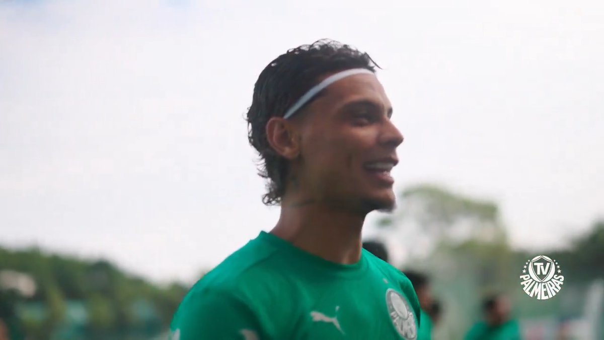 Detalhes que você só vê com os takes da TV Palmeiras Sportingbet: tá no ar o melhor diário de treino pro sextou! Veja como foram as atividades de hoje 🎥 ➤