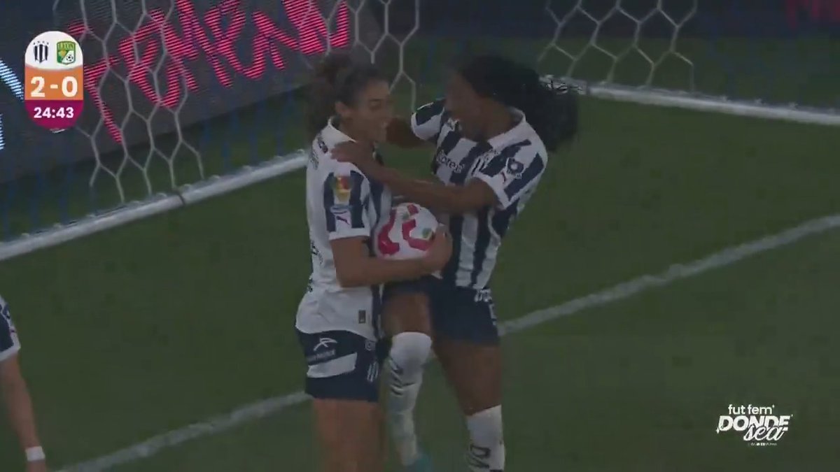 Centro de Merel van Dongen que es aprovechado por Christina Burkenroad para aumentar la ventaja de las campeonas. ⚽️🤩 #GolRayado