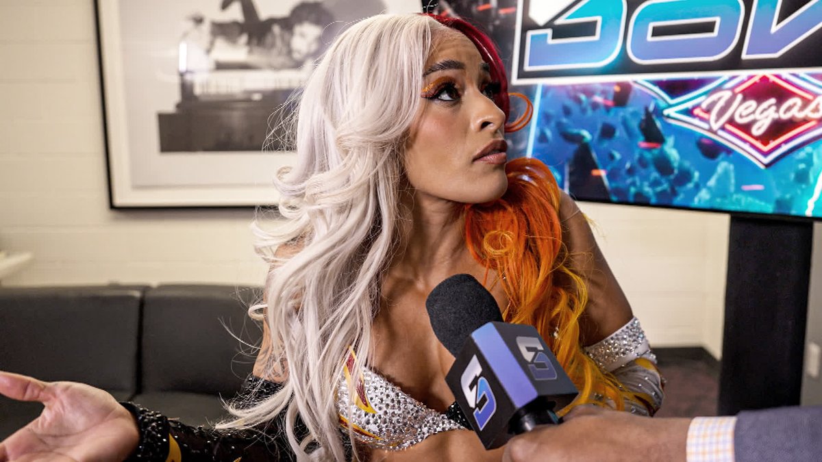 EXCLUSIVE: After defeating Women's United States Champion CHELSEA GREEN in back-to-back weeks, ZV is ready to take Green's title. #SmackDown