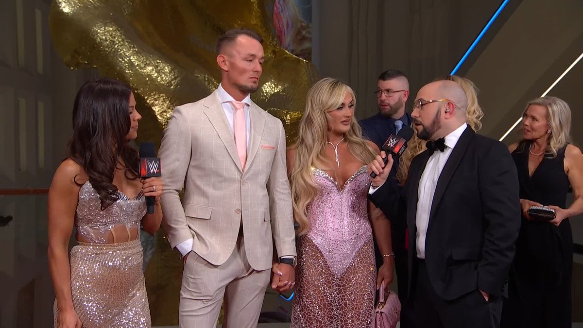 Before they clash at #WrestleMania, WWE Women's Champion Tiffany Stratton actually has something nice to say about her challenger, Charlotte Flair 👀 #WWEHOF