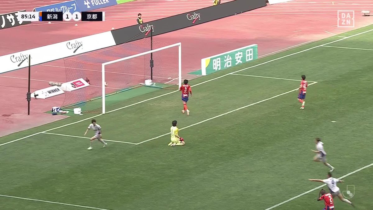 #モーメントブースター でシェアして盛り上がれ!​ ⚽️ゴール (85:15) 👟Masaya Okugawa​​ 🆚アルビレックス新潟 vs 京都サンガF.C. ​📺​DAZNでライブ配信中​ #DAZN #FanZone