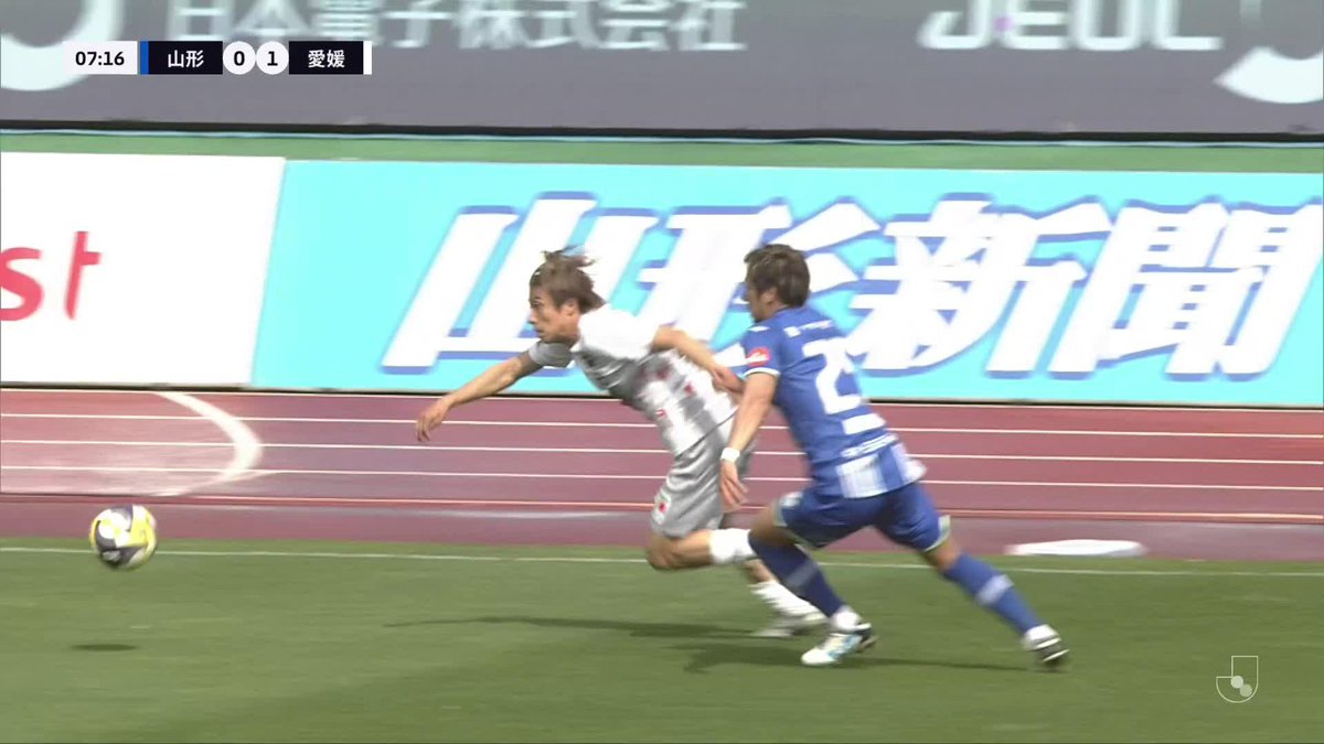 抑えの効いた豪快ミドル⚡️ 🎦 ゴール動画 🏆 明治安田J2リーグ 第10節 🆚 山形vs愛媛 🔢 0-1 ⌚️ 7分 ⚽️ 谷本 駿介(愛媛) #Jリーグ