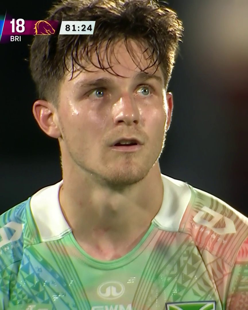 CLUTCH! Luke Metcalf slots a 50-metre match-winning goal in golden point 🤯 #NRLWarriorsBroncos