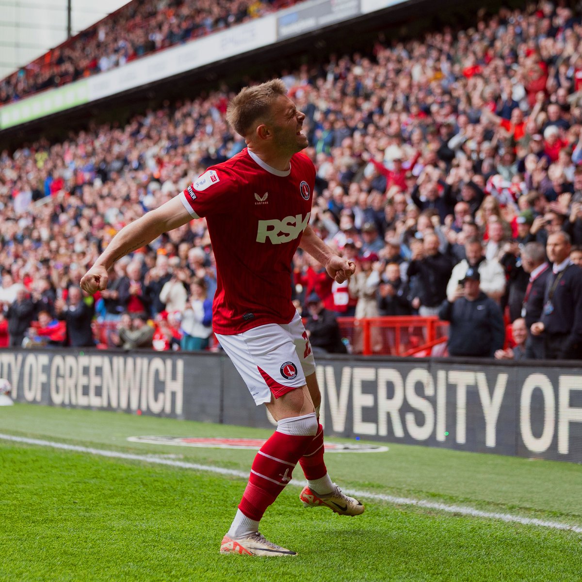 Godden again olé olé! 😍 #cafc