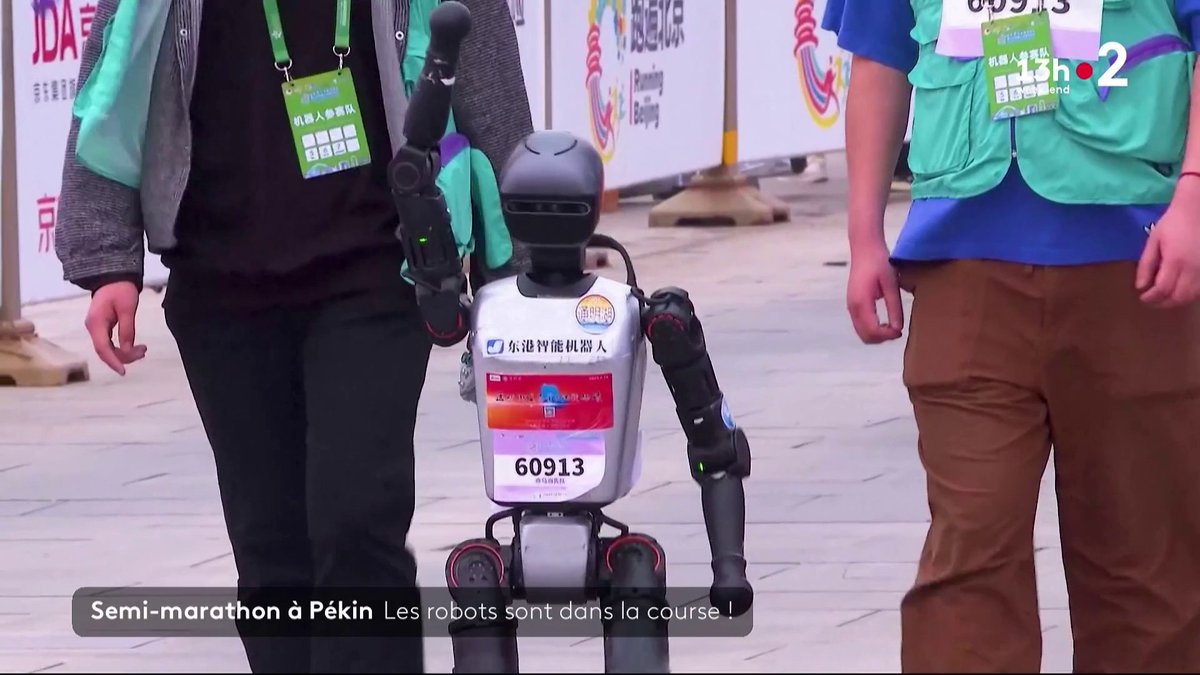 C'est une première mondiale : aux côtés des 12 000 participants du semi-marathon de Pékin, une vingtaine de robots humanoïdes ce sont lancés dans la course ce samedi 19 avril. #JT13H