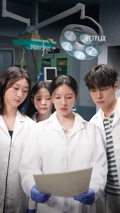 Udah gemez banget begini masa belum mulai nonton? Episode 3 Resident Playbook udah tayang neh! 🩺🏥