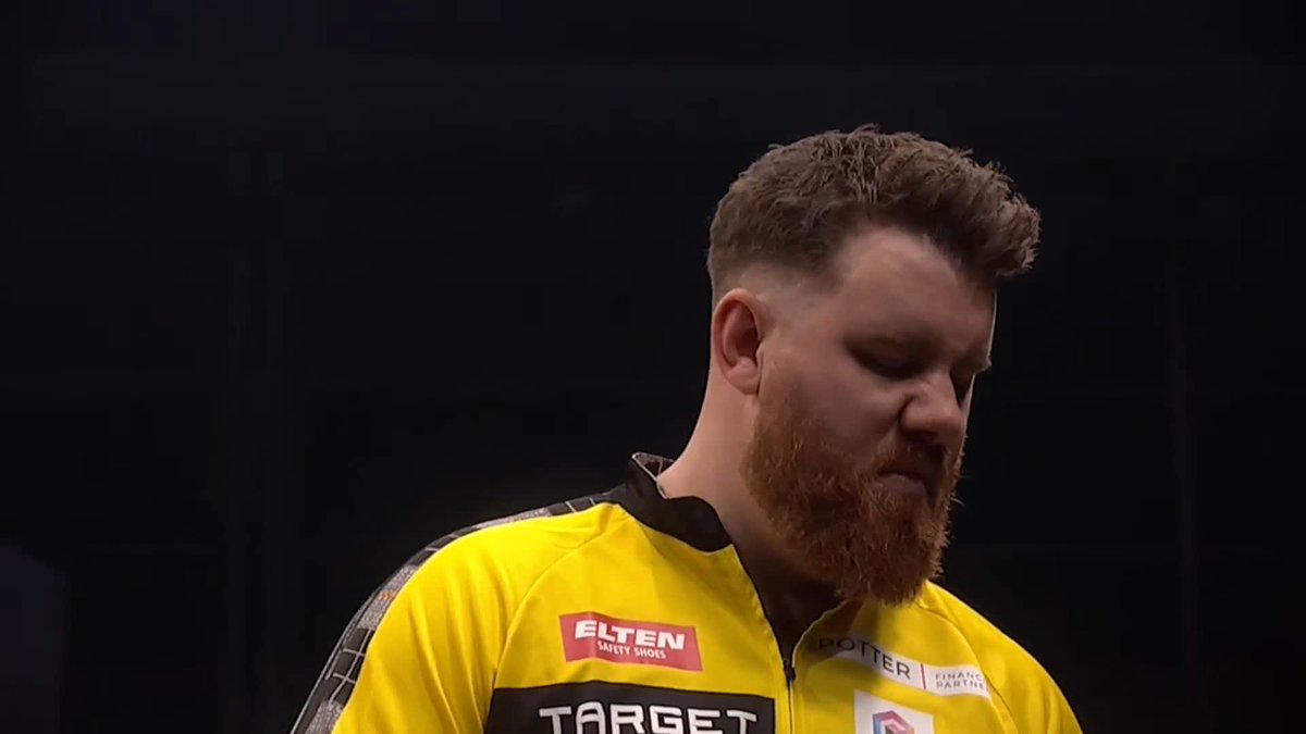 SHAGGY PUTS ON A SHOW! 🍿 Scott Williams backs up his antics in Munich, defeating Wessel Nijman 6-4 to set up a second round clash with Josh Rock! 📺 #ET4