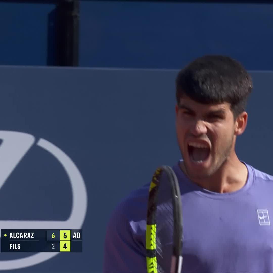 Inevitable. Carlos Alcaraz defeats Fils 6-2 6-4 to reach his third straight final in Barcelona! #BCNOpenBS
