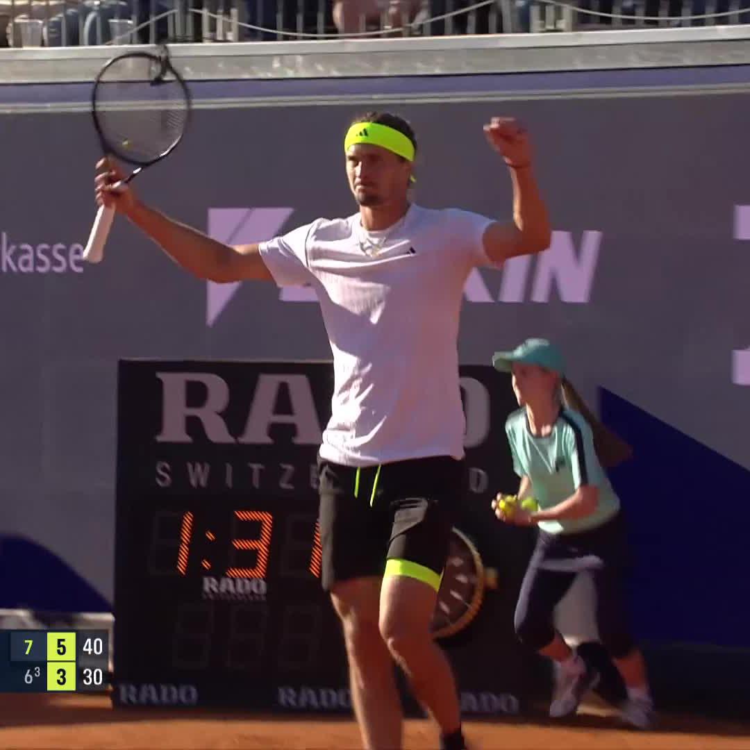 On for the hat-trick 💪 Alexander Zverev reaches his first final in Munich since 2018 as he defeats Fabian Marozsan 7-6 6-3 🔥 #BMWOpen