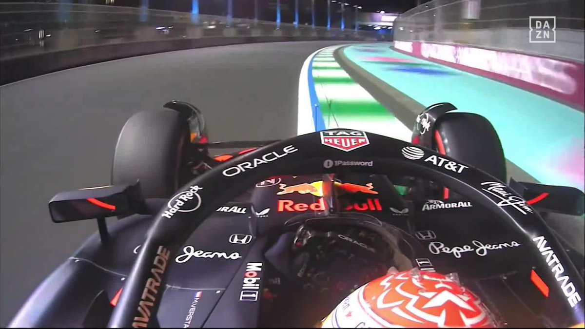 Es una OBRA DE ARTE 😍 La brutal vuelta de Verstappen en Yeda para llevarse la pole 👏 #SaudiDAZNF1 🇸🇦
