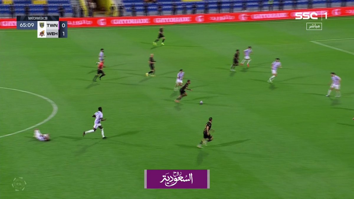 الوحدة يواصل صحوته ورحلة الهروب من شبح الهبوط، بهدفين نظيفين في مرمى التعاون.
