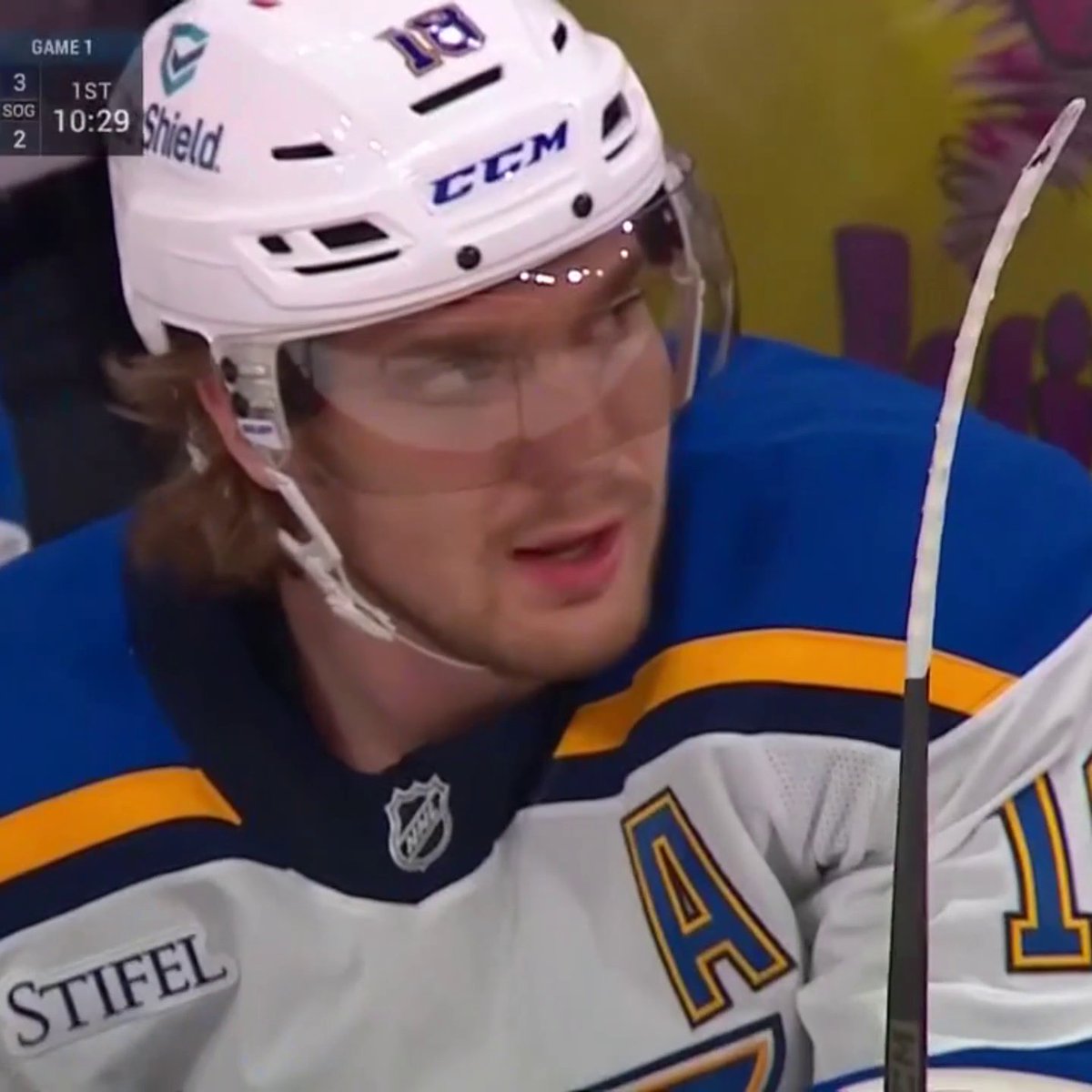 AND WE'RE UNDERWAY, FOLKS 🏒🚨 The Blues score the first goal of the 2025 Stanley Cup playoffs 🎶