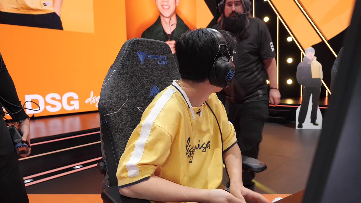 This man has spared us by choosing to be a content creator instead of the greatest jungler on the planet.